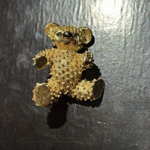 Vintage Marcel Boucher Signed gold tone Beautiful Bear brooch
